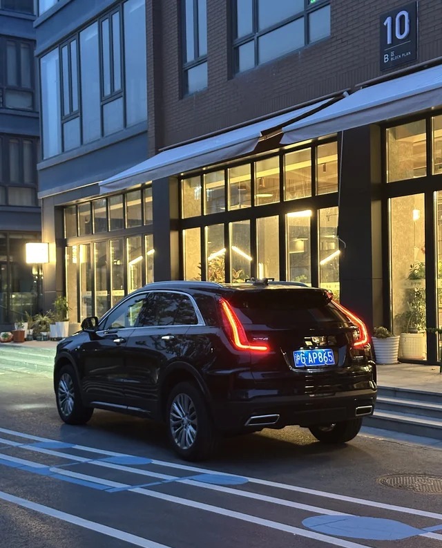 凯迪拉克XT425T 两驱都会型展示图3