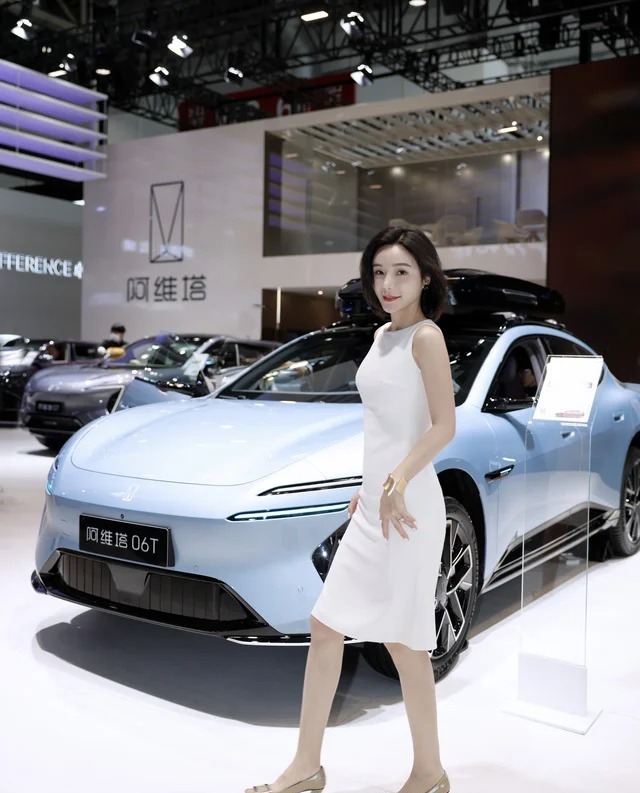 锐骐6 EV451km 斗式远航版展示图1
