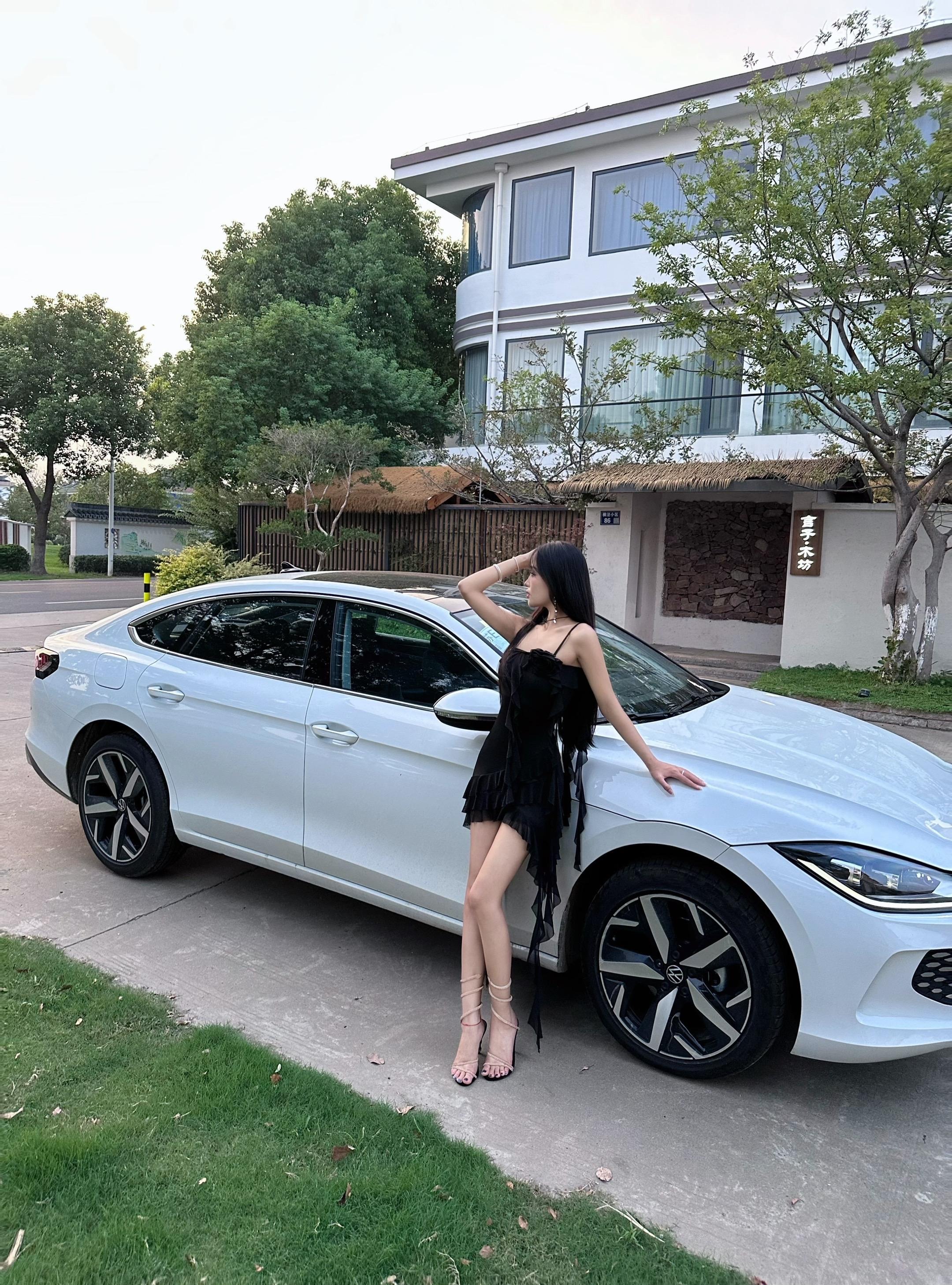 凌渡凌渡L 300TSI DSG凌感版展示图2