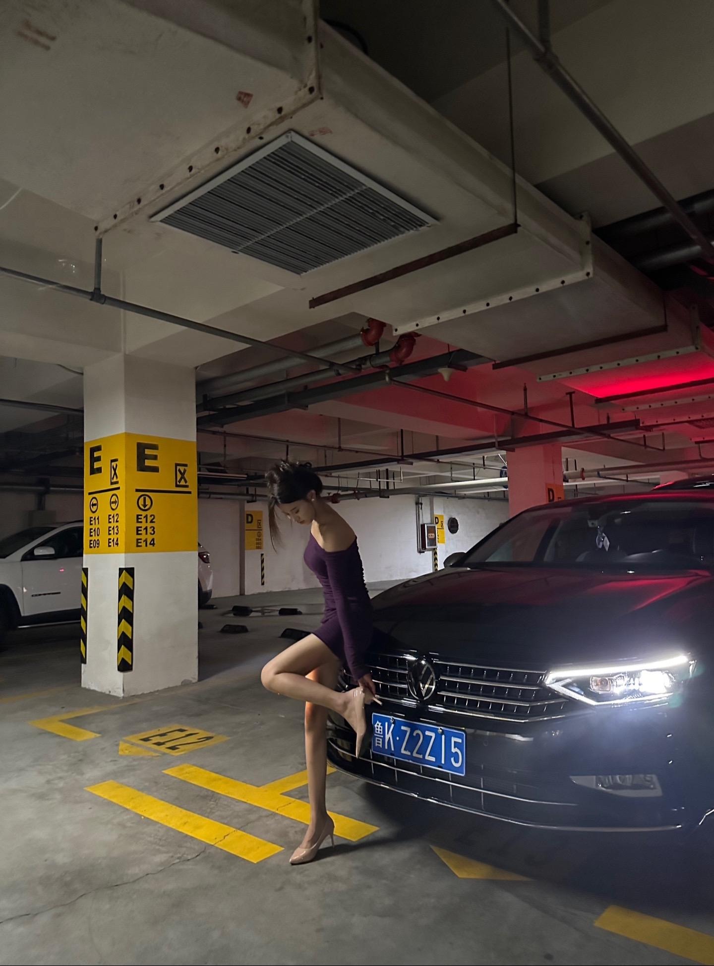 迈腾3000万辆甄选款 330TSI DSG精英型展示图2