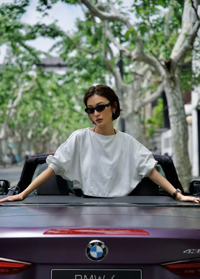 宝马i4eDrive40展示图1
