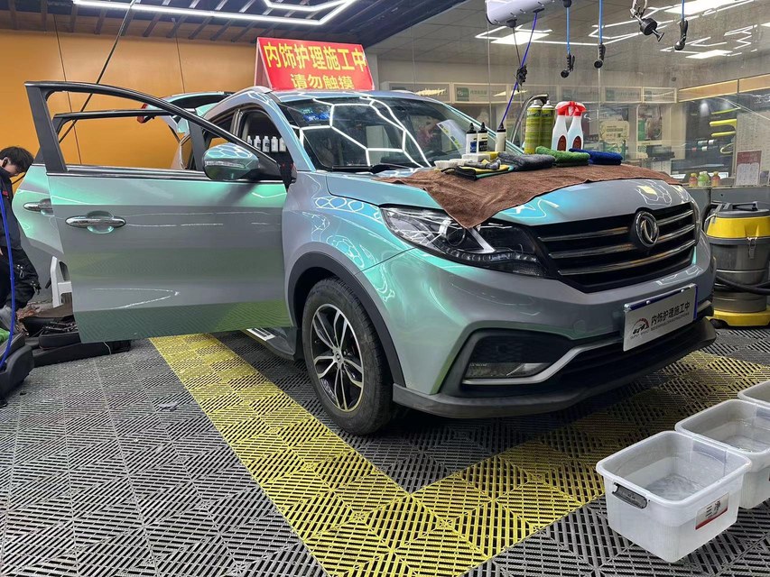 风光5801.5T 自动舒享版展示图1