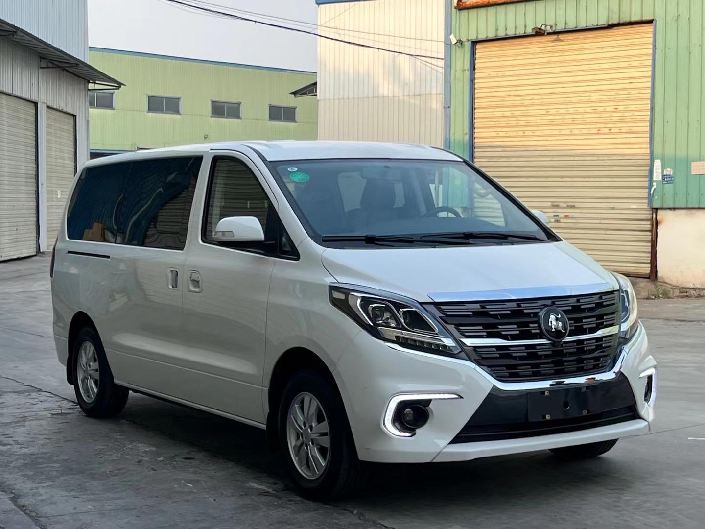 菱智M5 1.5T 长轴基本型7座展示图2