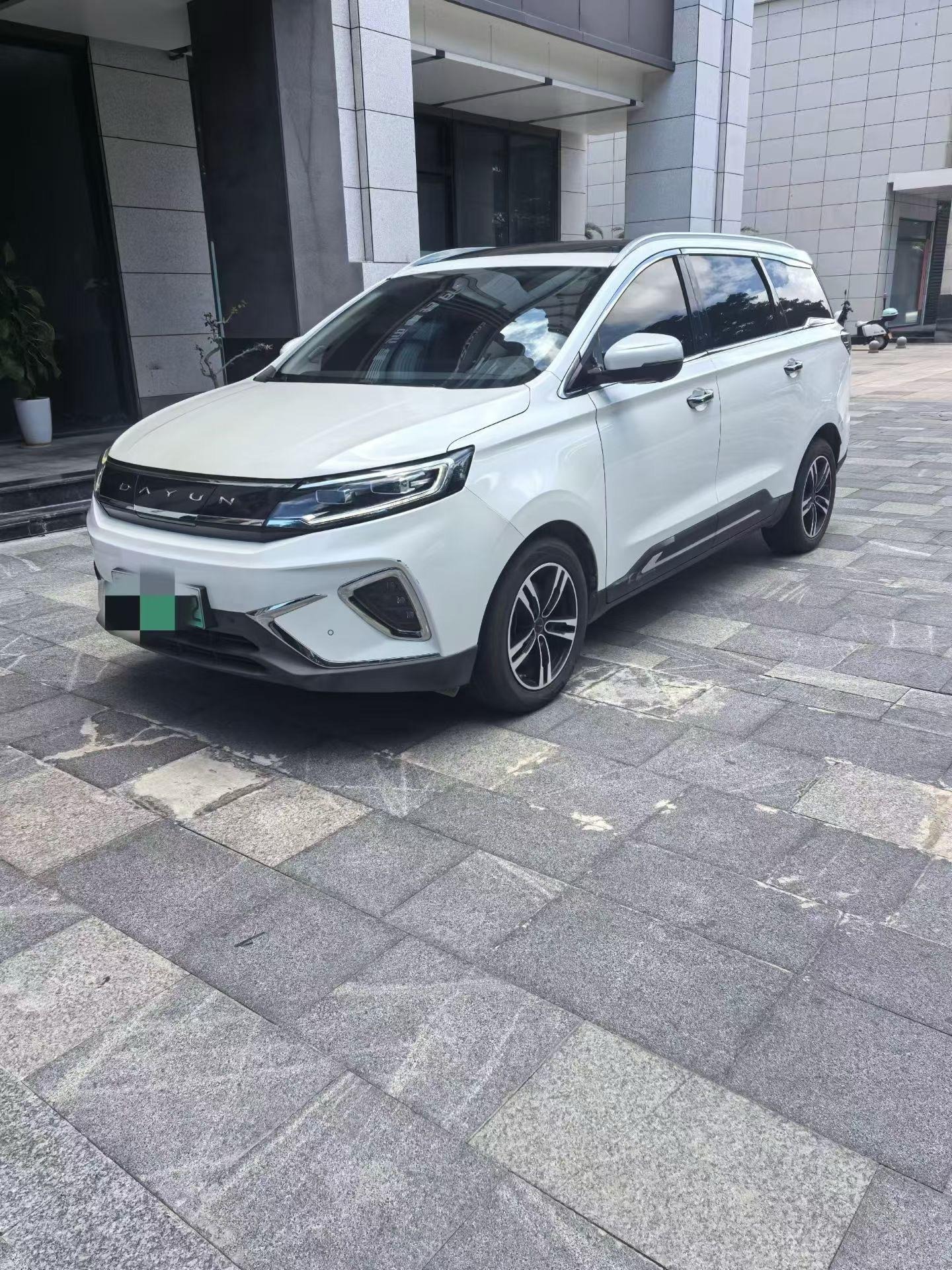 远志M17座标准版 490KM展示图1