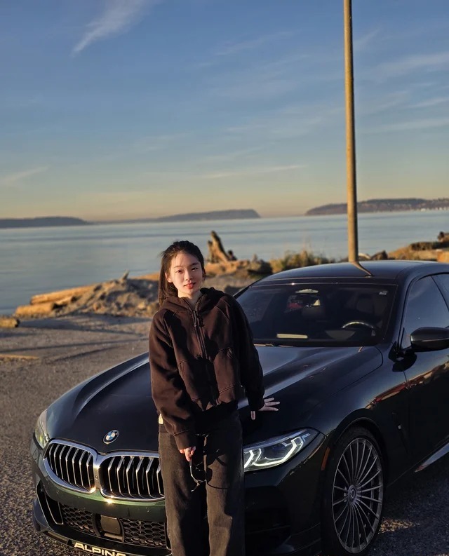 ALPINA B8GT Gran Coupé Bi-Colour展示图2