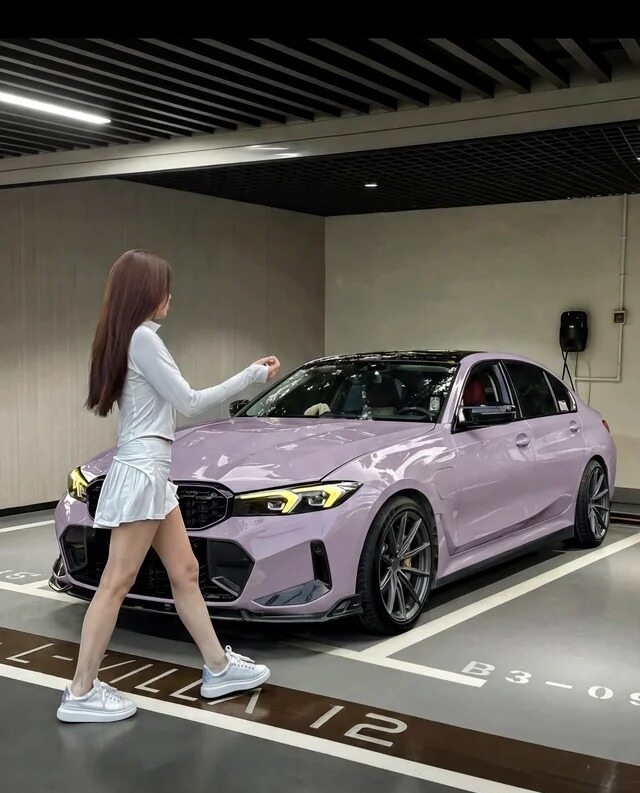 宝马i3改款 eDrive40L 曜夜运动套装