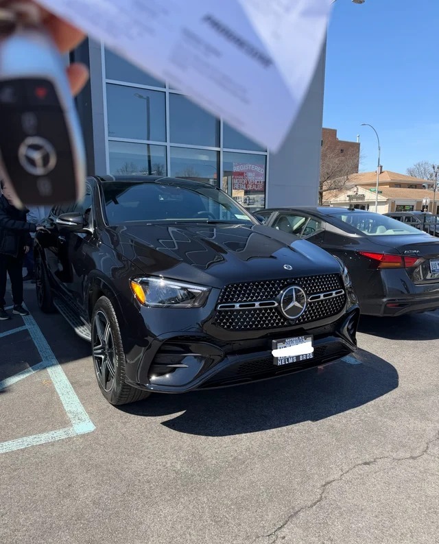 奔驰GLE 350 4MATIC 轿跑SUV展示图1