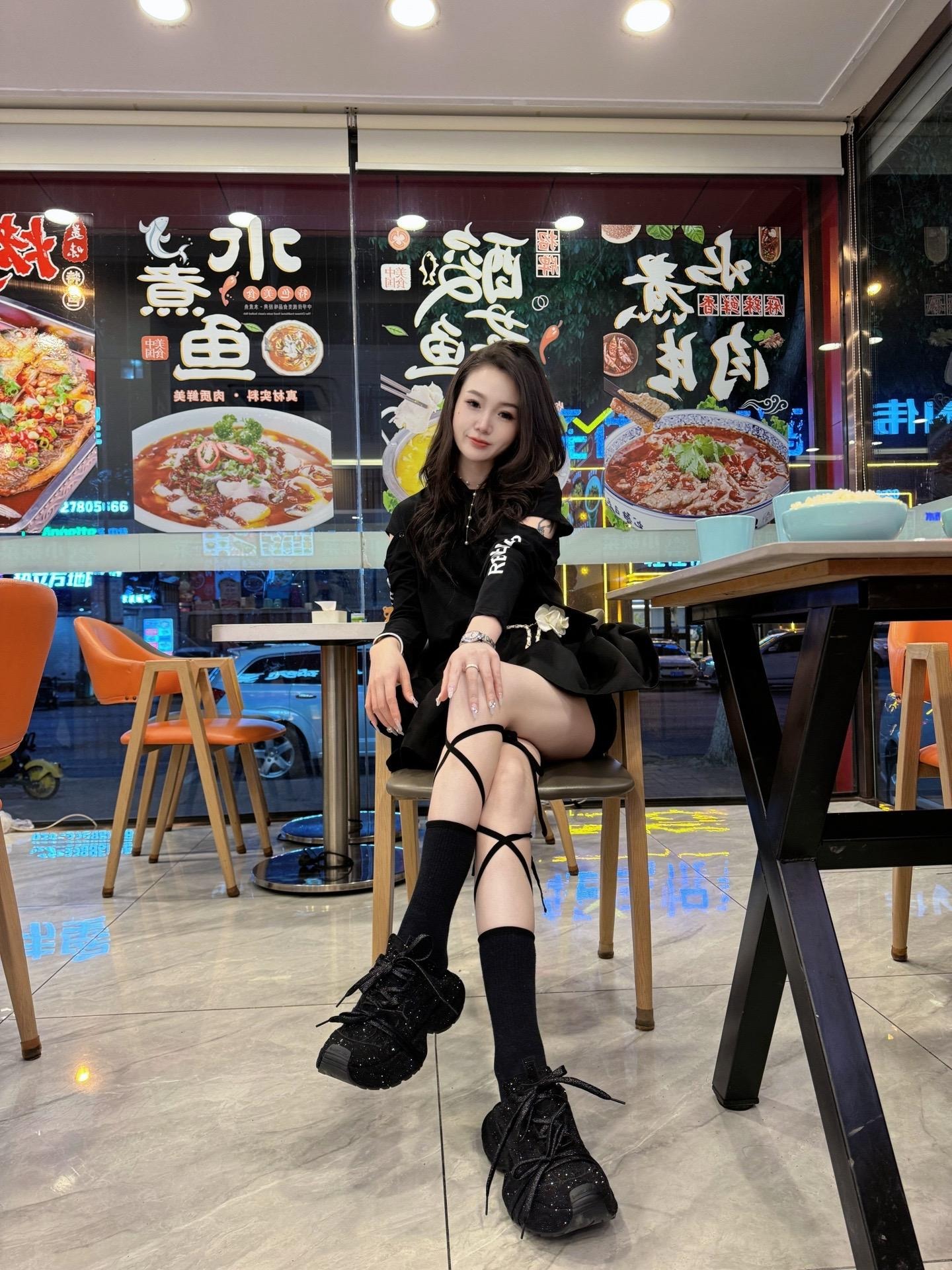 FJ 酷路泽日本版展示图1