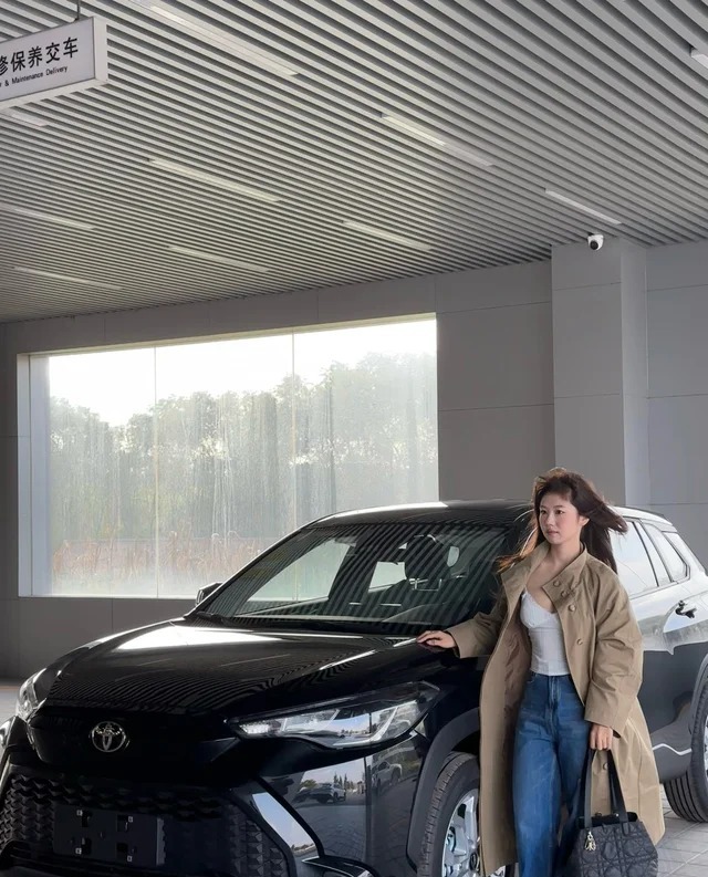 锋兰达2.0L CVT舒适版展示图2