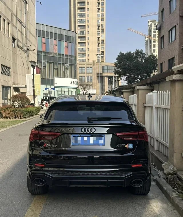 奥迪Q3 Sportback PHEV欧洲版展示图1
