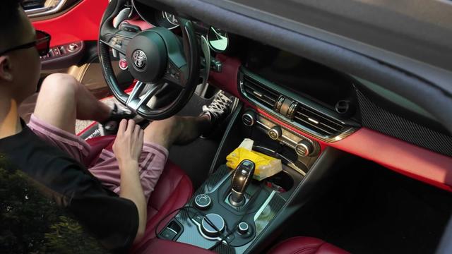 Giulia朱丽叶2.0T 280HP Daytona  戴通纳版展示图3