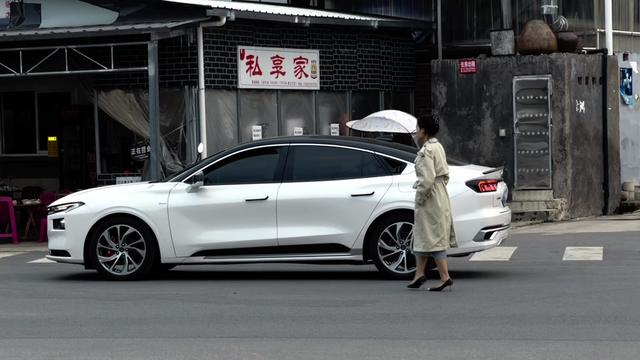 蒙迪欧2.0T EcoBoost 至尊型展示图1