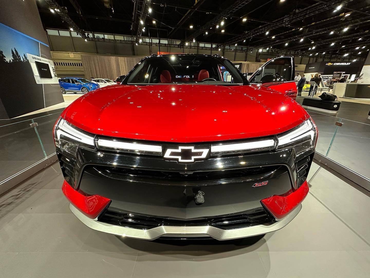 Blazer EV(海外)SS展示图3