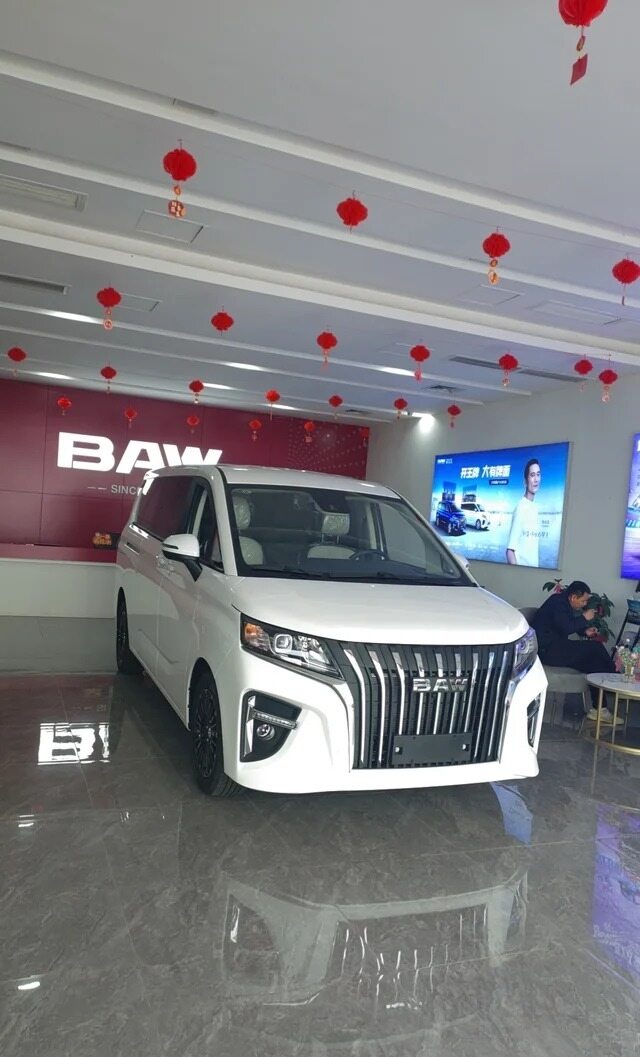 锐胜王牌M7CNG-2.0L精英版 手动长轴 9座