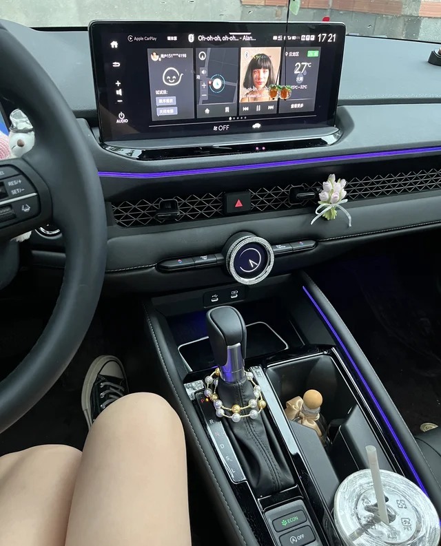 本田雅阁 PHEVe:PHEV 豪华版展示图1