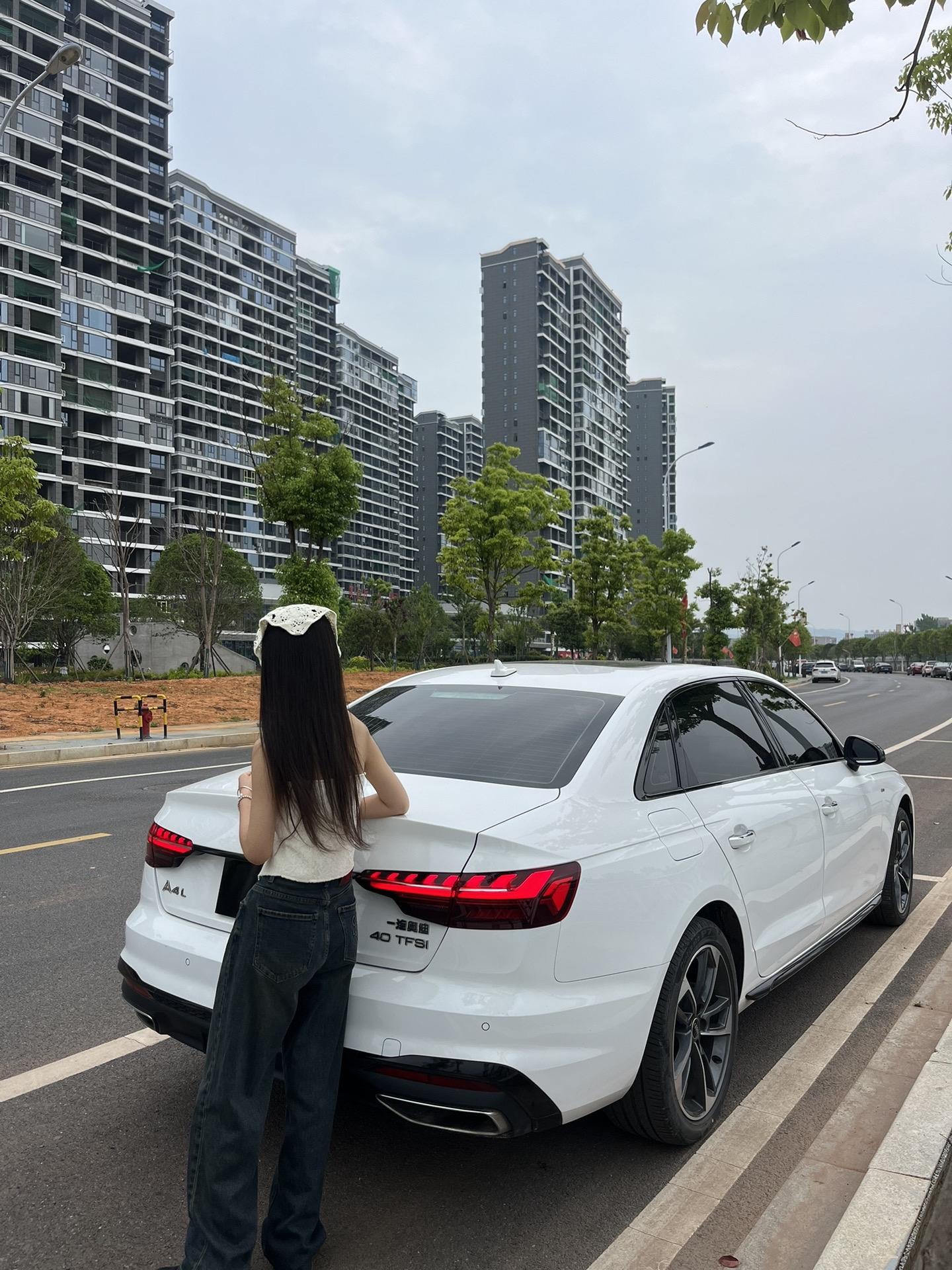 奥迪A4(进口)allroad quattro 45 TFSI展示图3