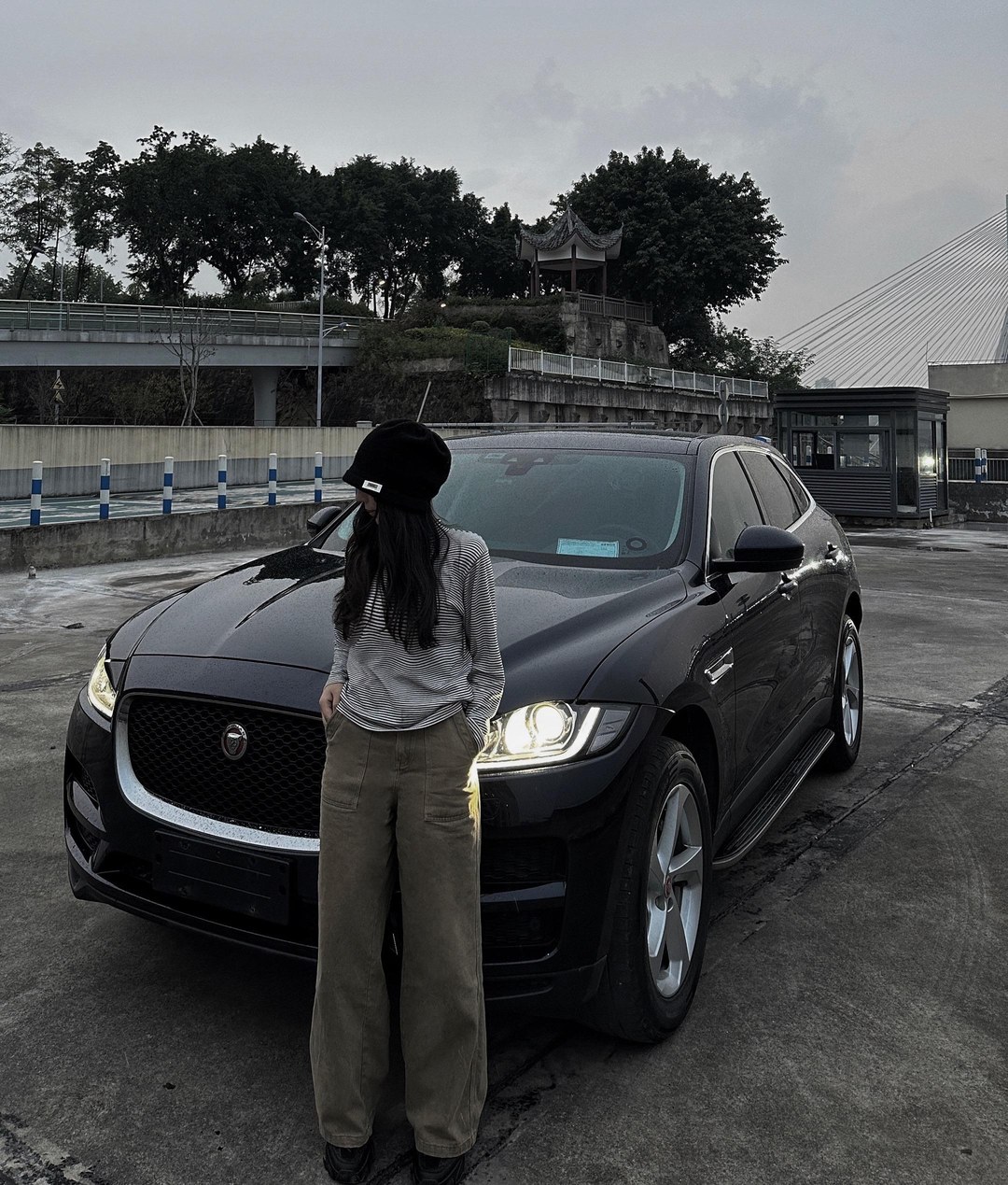 捷豹F-PACEP250 R-Dynamic S展示图2