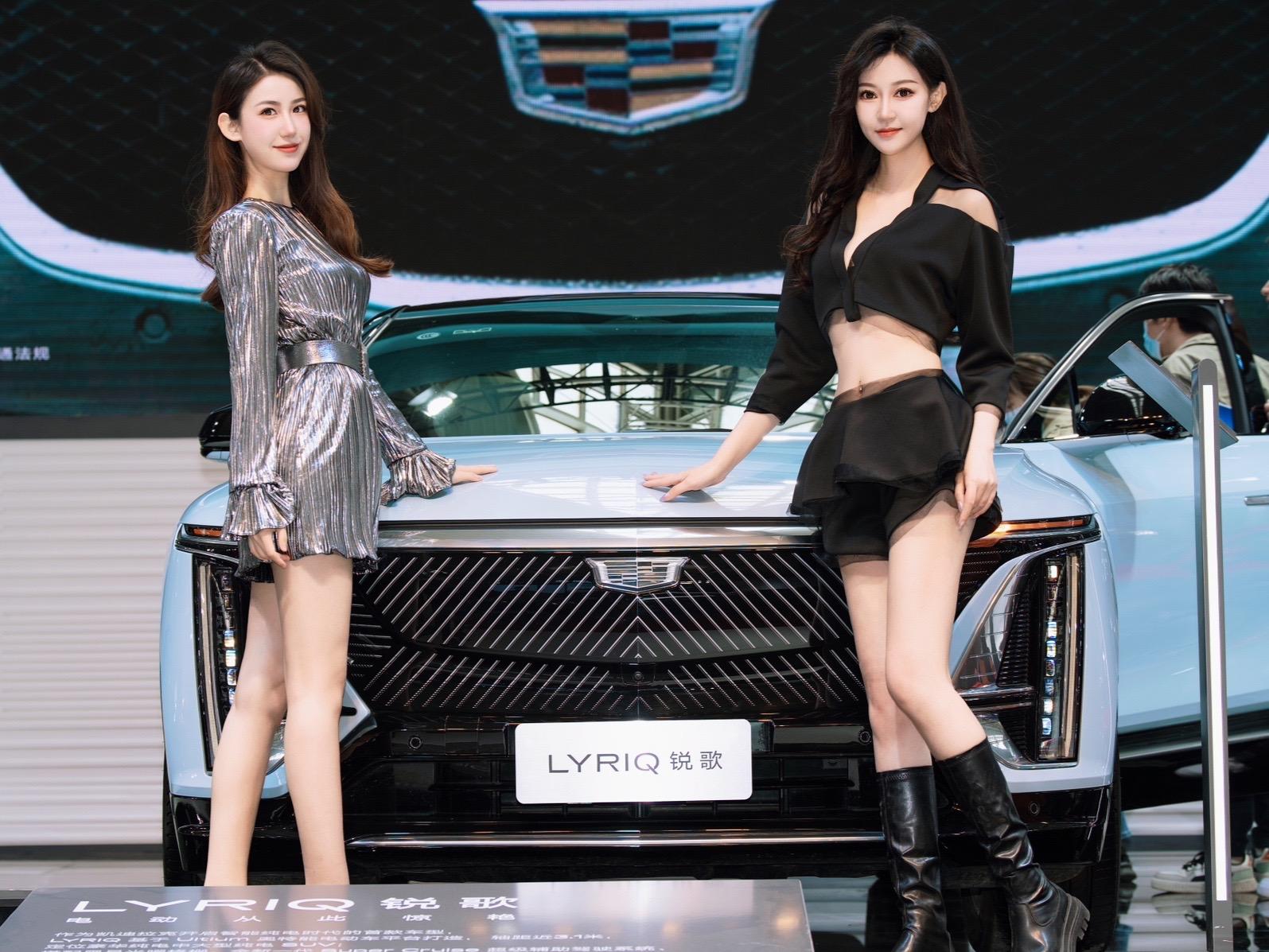 凯迪拉克CT628T 臻享版展示图3