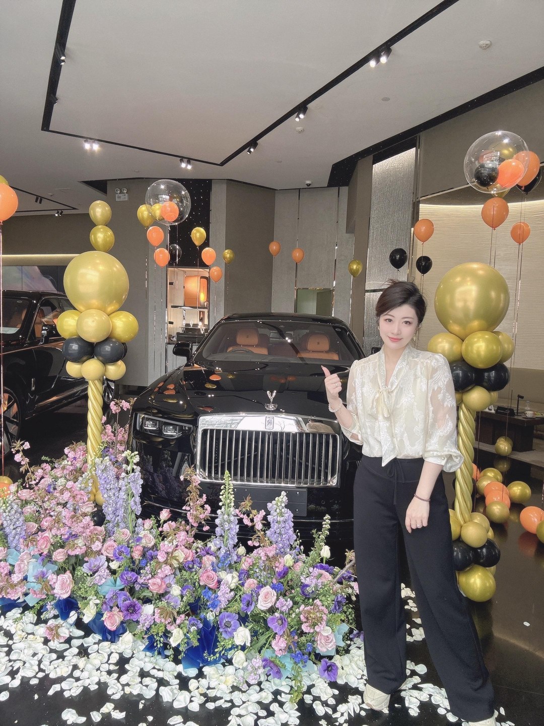 古思特Black Badge展示图2