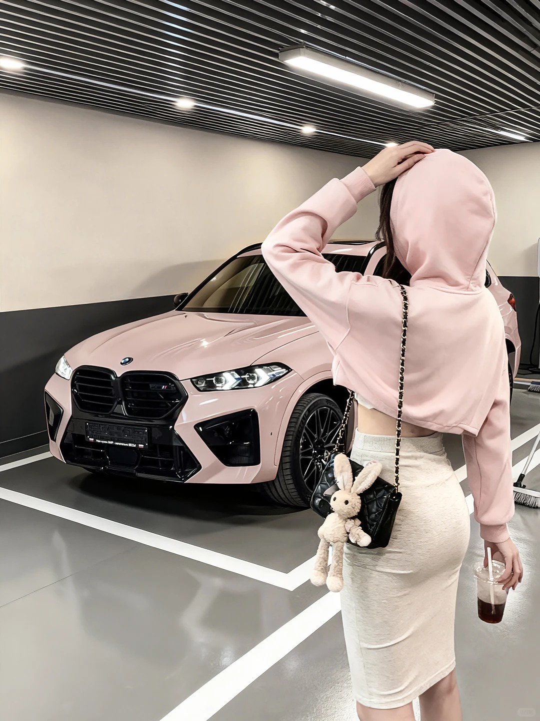 宝马iX1eDrive25L X设计套装展示图1