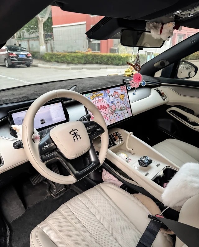 宋L EV662KM 卓越智驾型展示图3