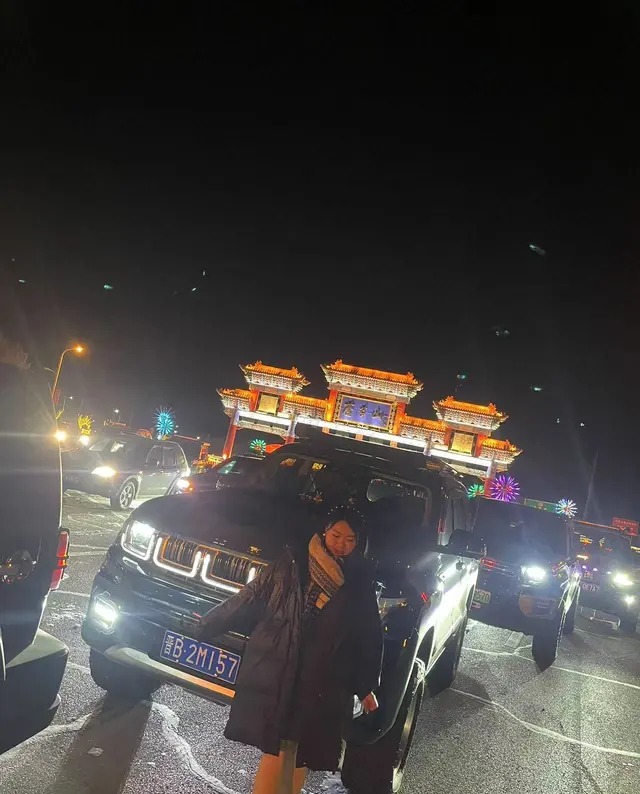 北京越野BJ60增程行政版展示图2